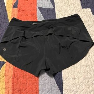 Lululemon hotty hot shorts